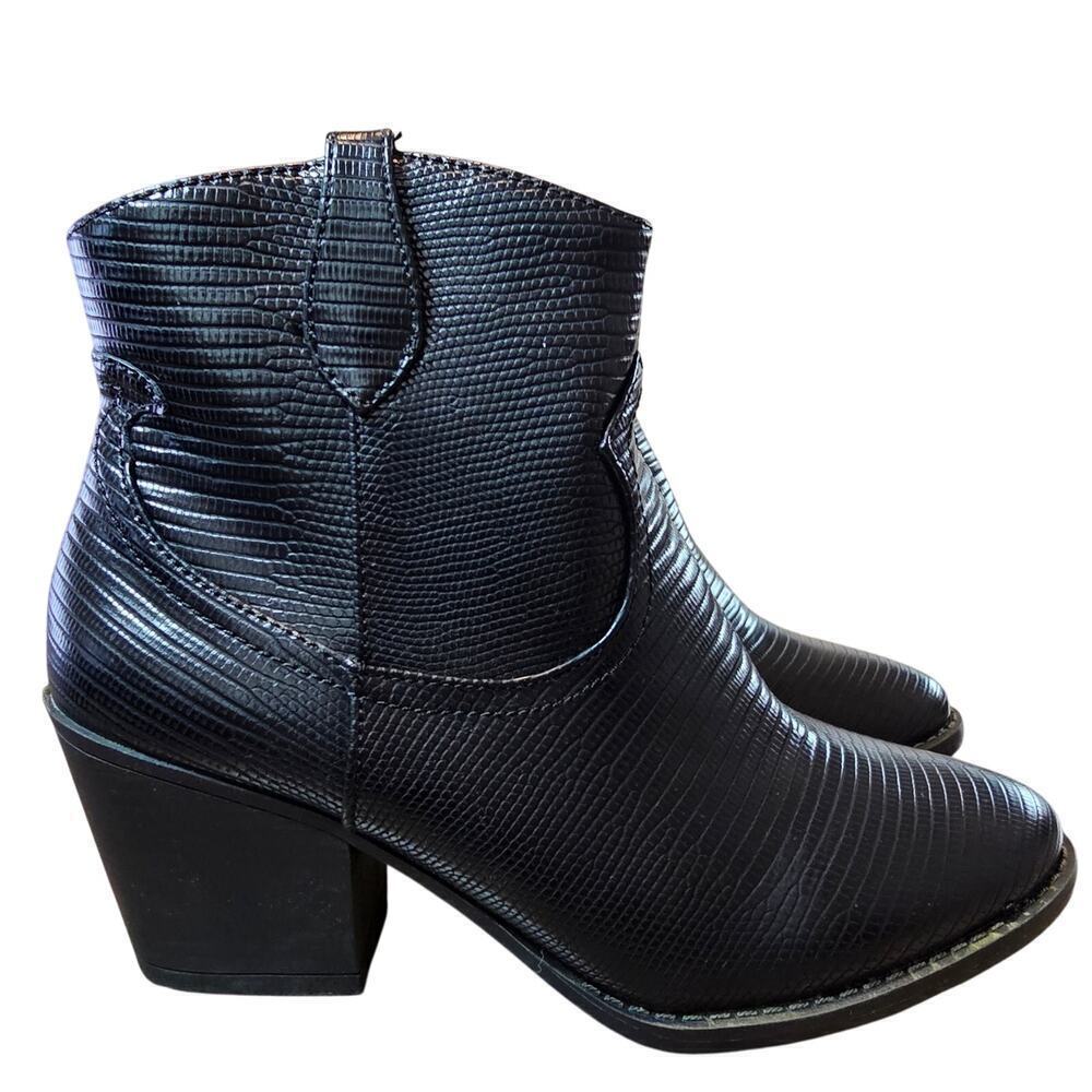 Sugar Tula Booties Womens Size 8 Black Chunky Pointed Toe Western Whimsygoth